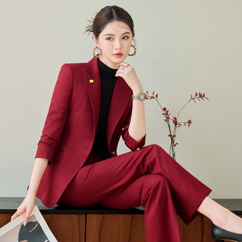 Kadınlar için Kırmızı Takım El - Women Formal Wear Shirt And Pant incelemesi ve fiyatı