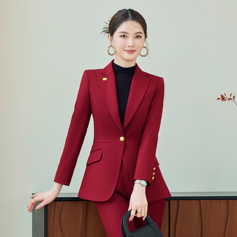 Kadınlar için Kırmızı Takım El - Women Formal Wear Shirt And Pant incelemesi ve fiyatı